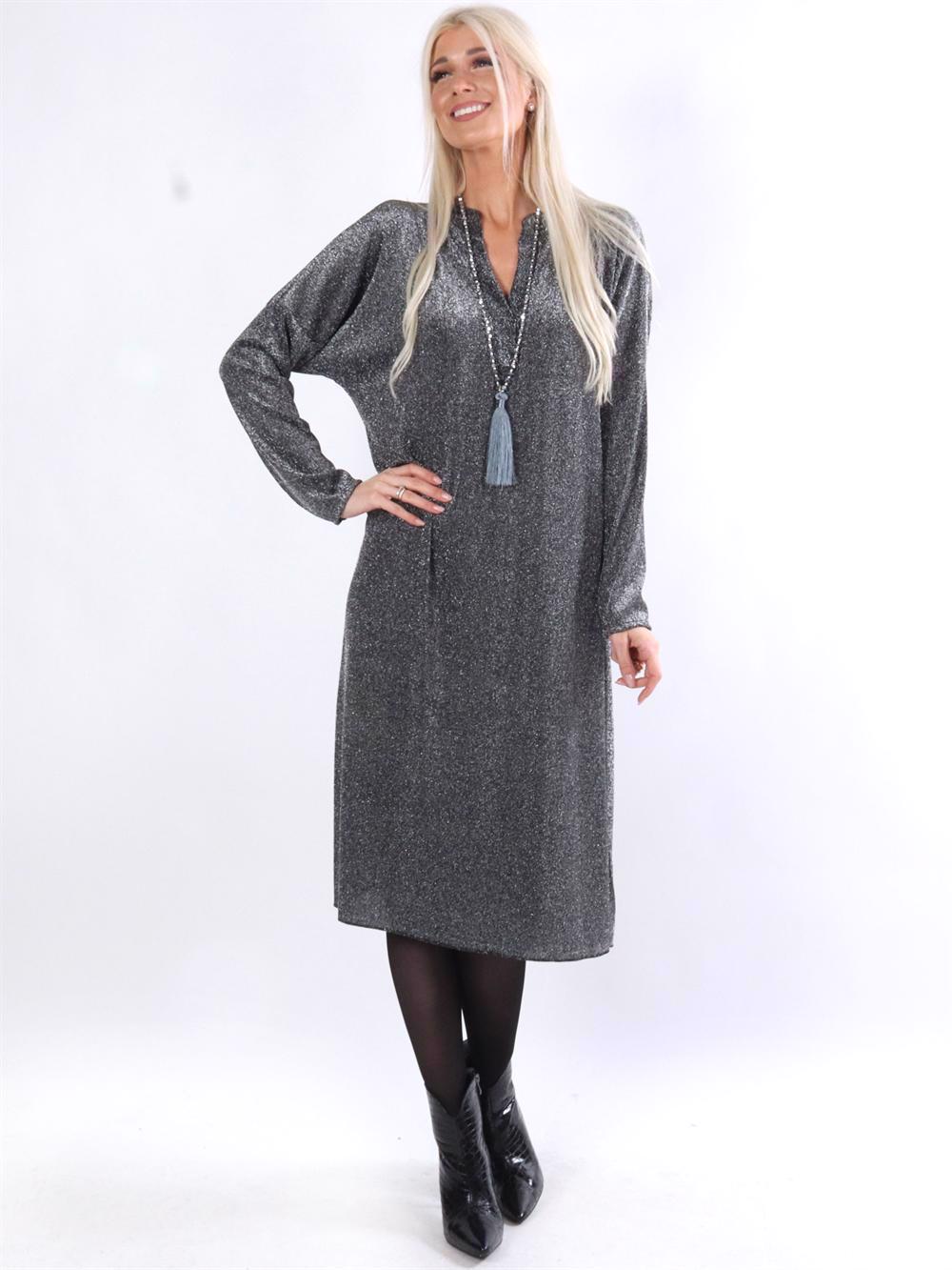 Safira - Skjortklänning i lös passform